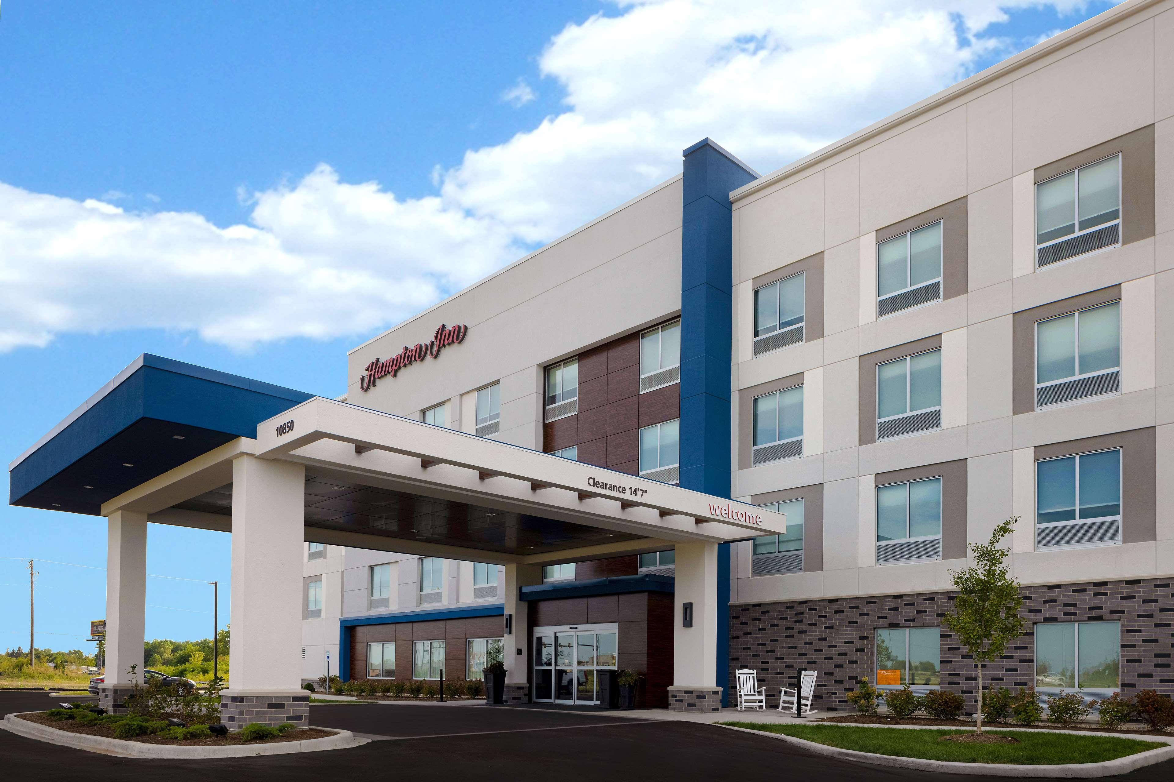 Hampton Inn Crown Point, In Exterior photo