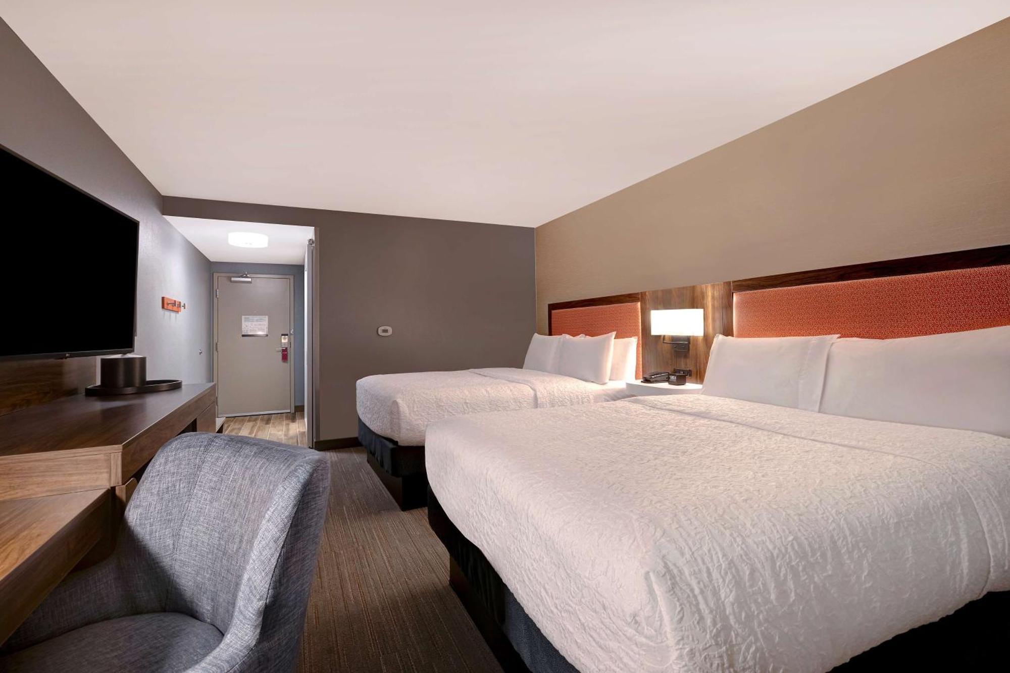 Hampton Inn Crown Point, In Exterior photo