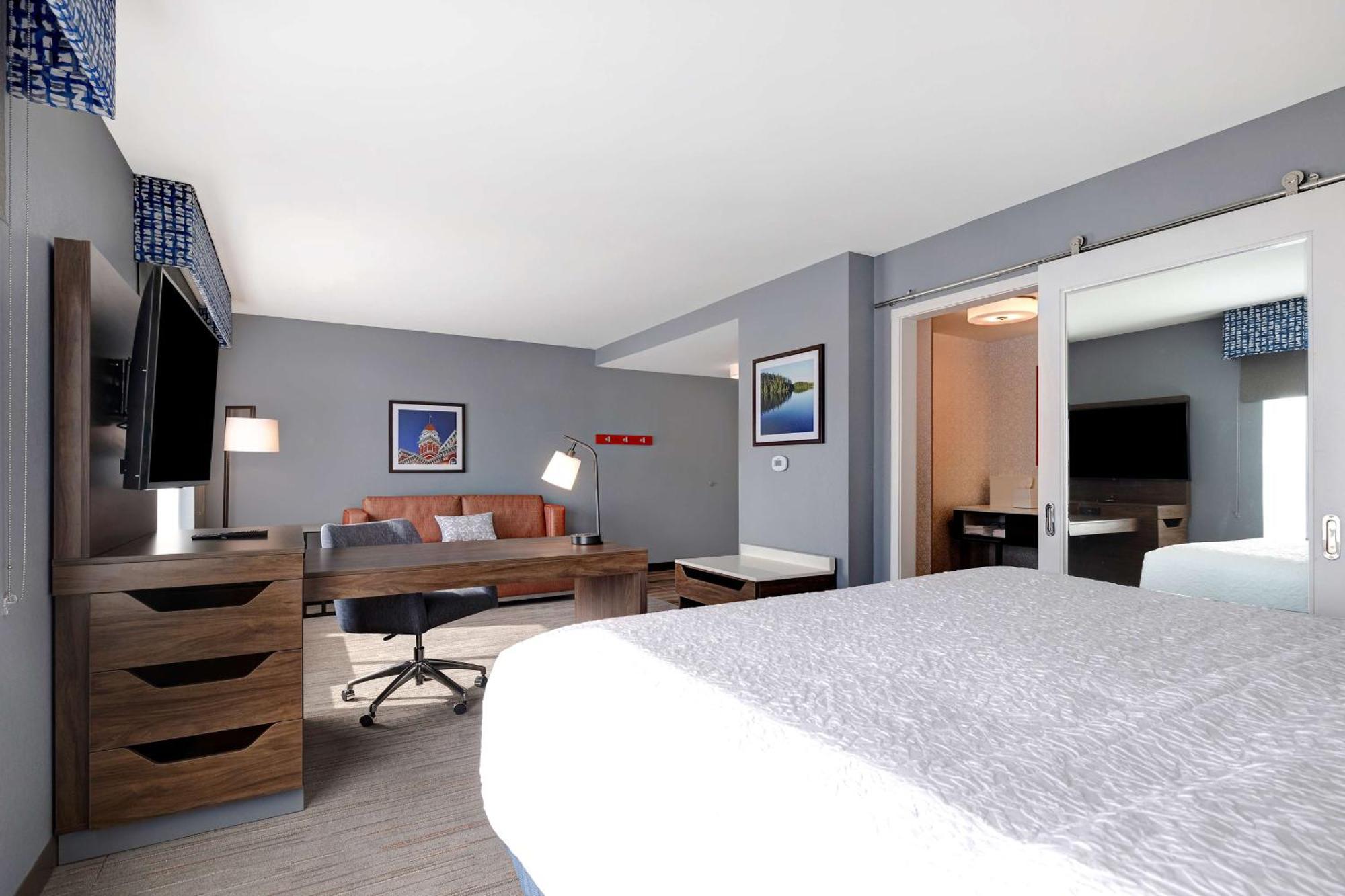 Hampton Inn Crown Point, In Exterior photo